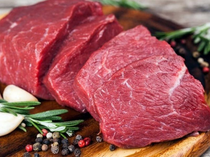 Chuẩn bị thịt làm thịt bò sấy khô